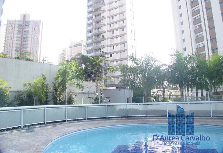 Piscina com Solarium