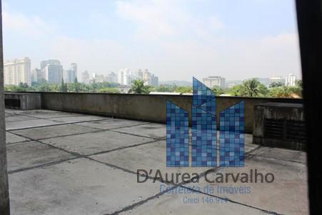 Vista externa dos Fundos para o Clube Hebraica e Marginal Pinheiros
