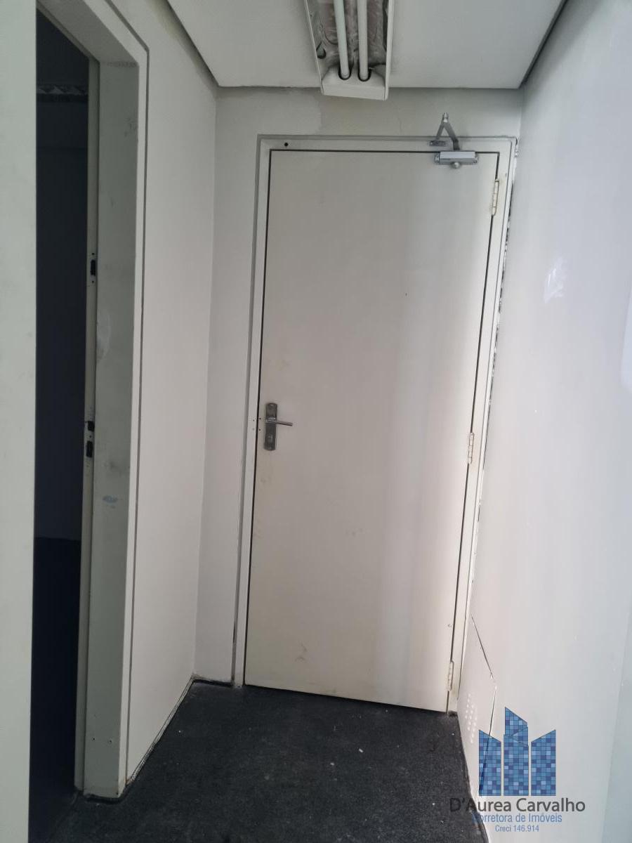 Porta de Acesso Sala Privativa