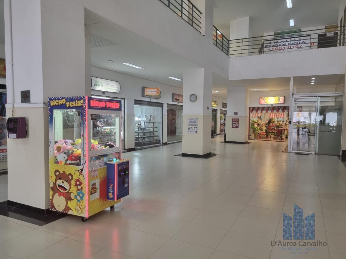 Centro Comercial - Piso Trreo