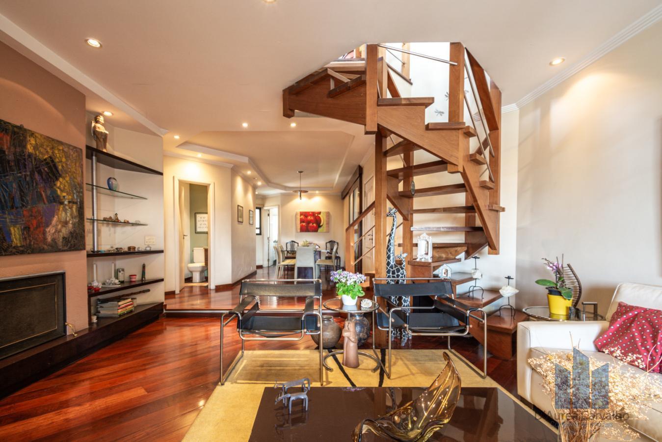 Entrada Living