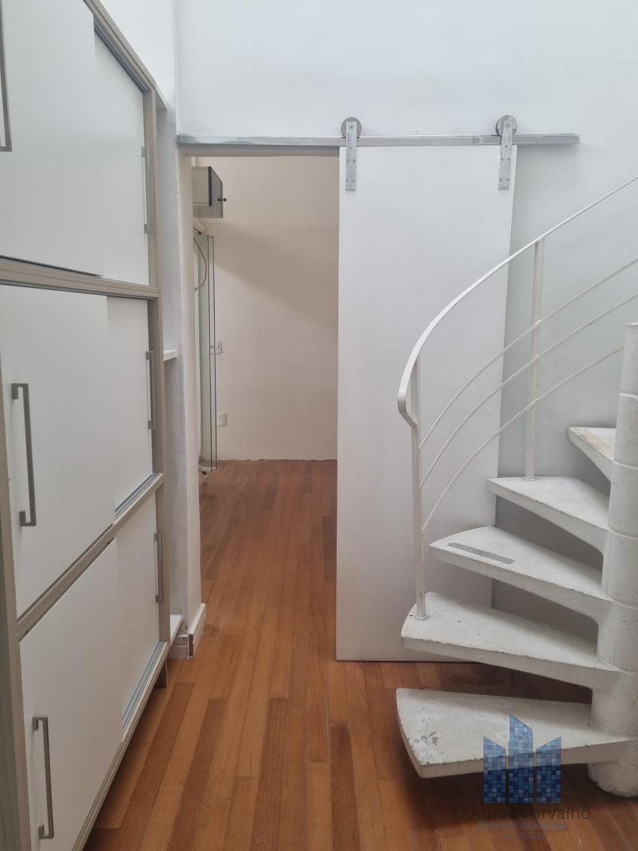 Edícula - Escadas 3º Andar