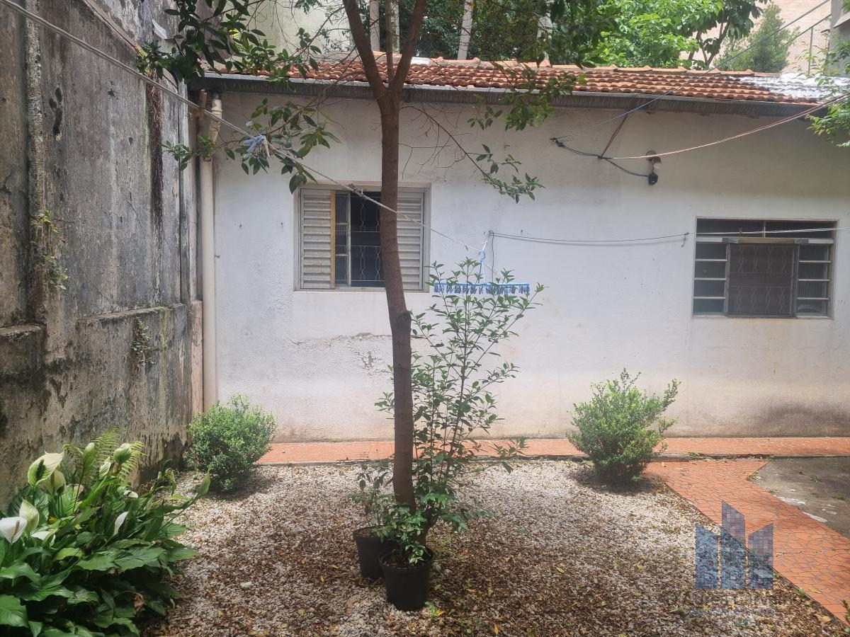 Quintal com Edcula