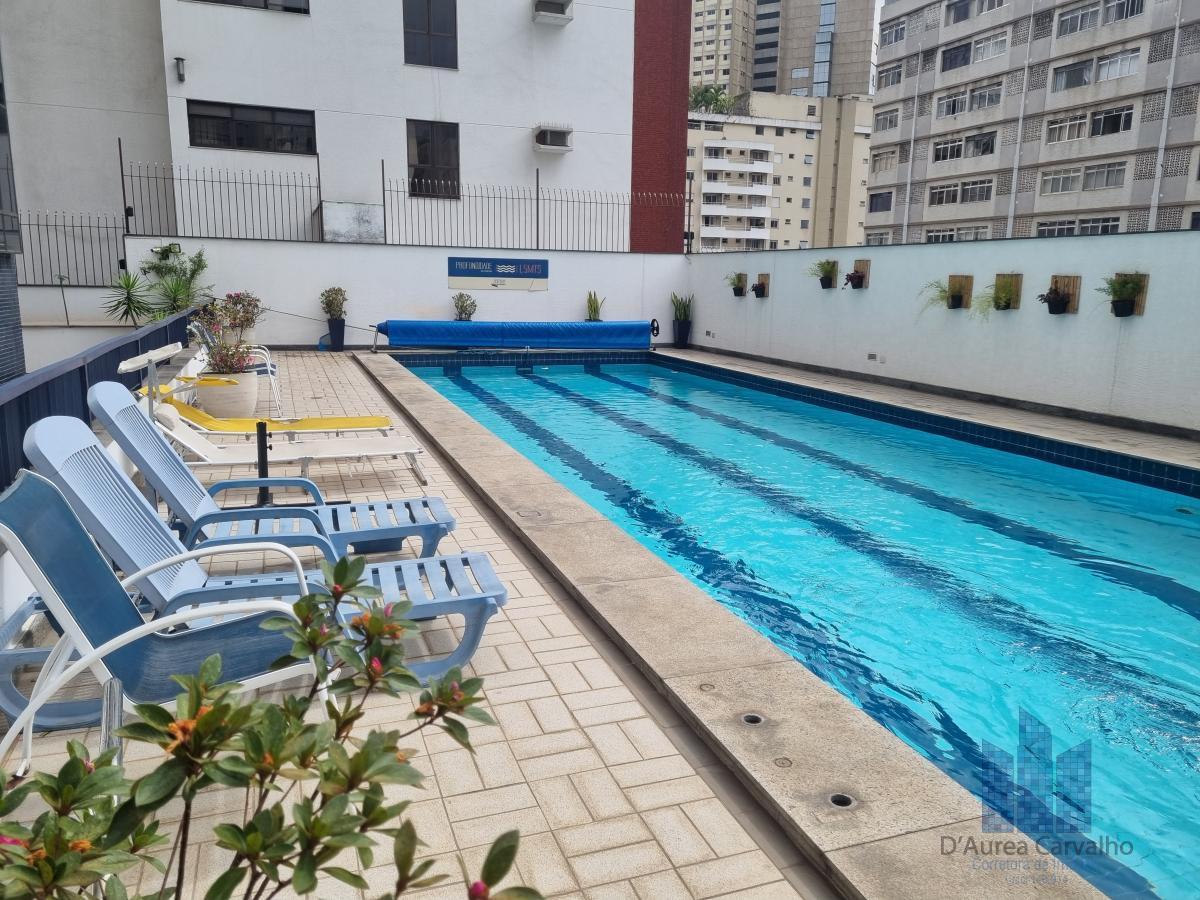 Piscina com Solarium