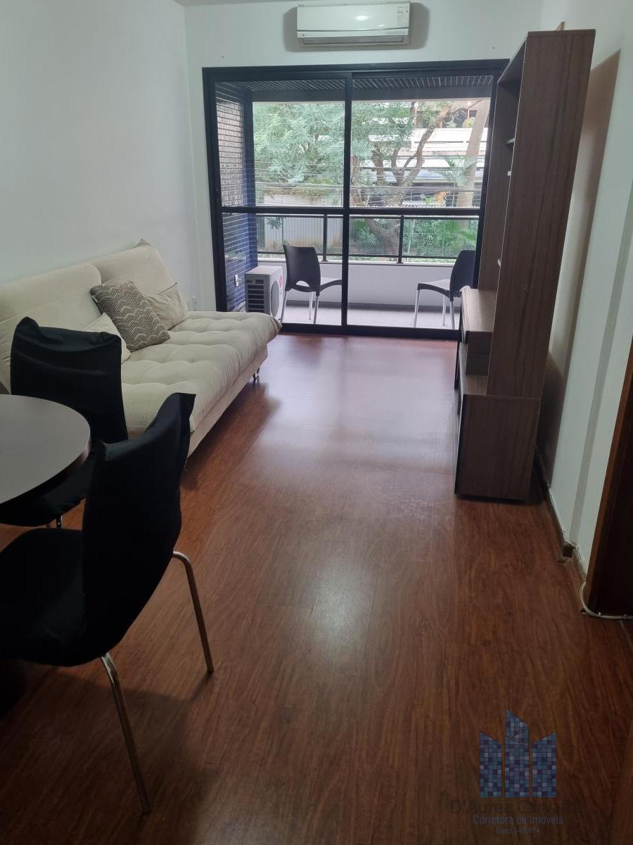 Entrada Living
