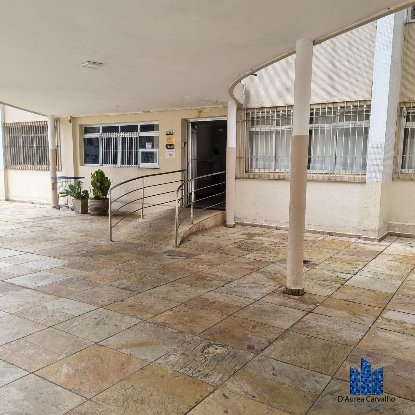 Entrada Social