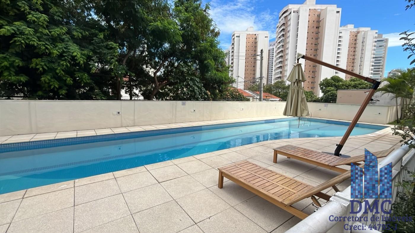 Piscina com Solarium
